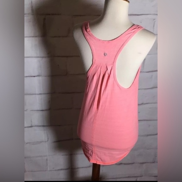 Lululemon Coral Striped Tank Keyhole Back Size Large. - Picture 1 of 4